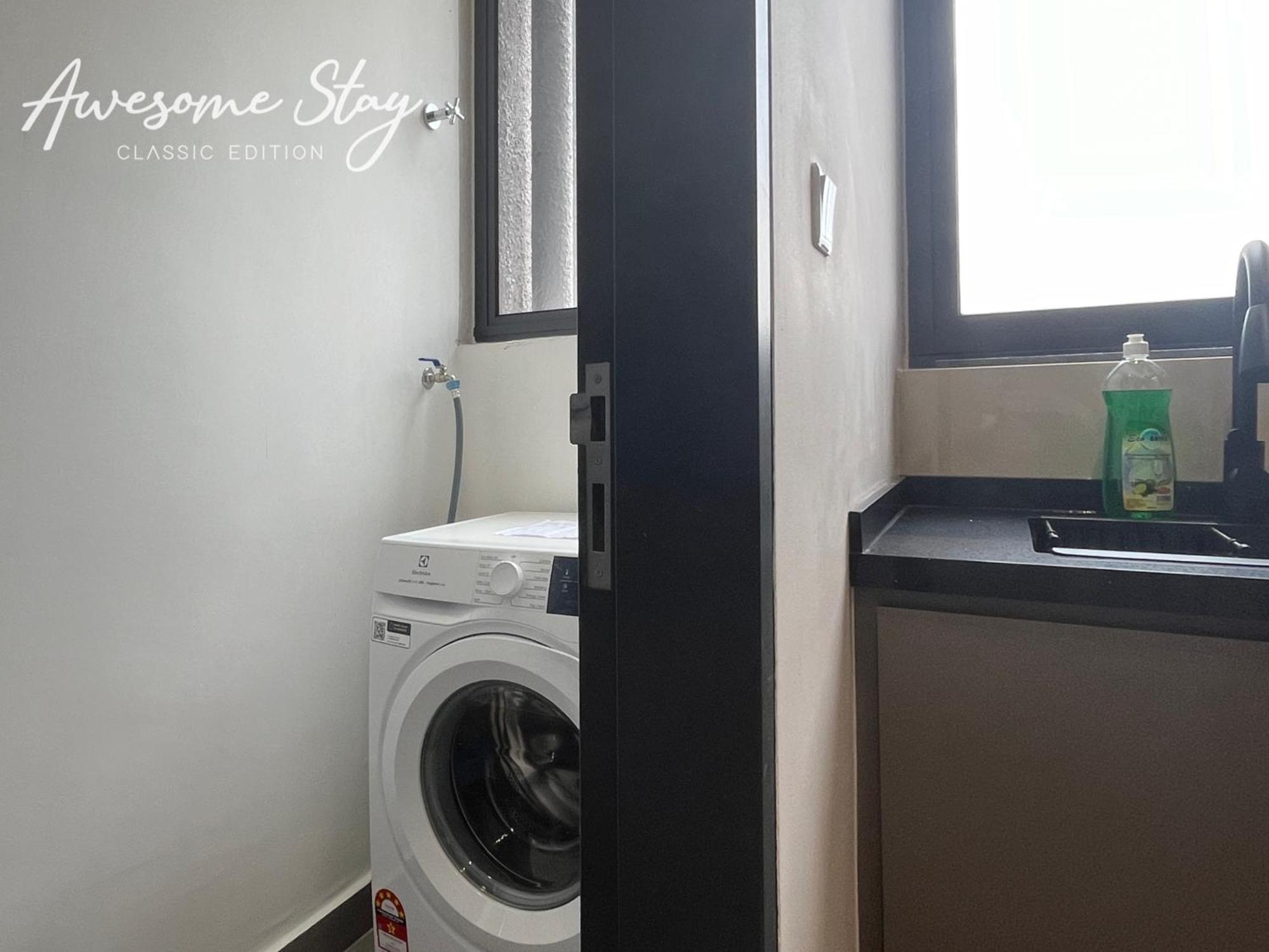 Two Bedroom At Sunway Velocity Two By The Relaxstay * Kuala Lumpur